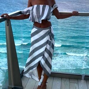 Cute Lulu’s two piece